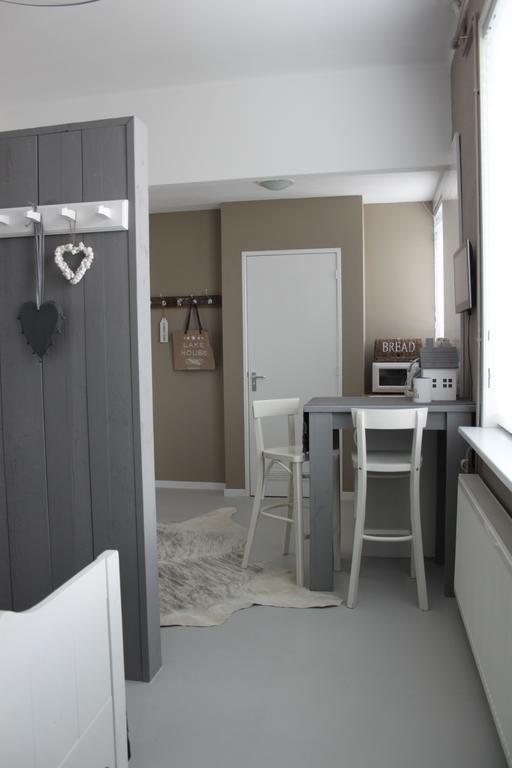 Raadhuis Egmond Egmond aan den Hoef Habitación foto